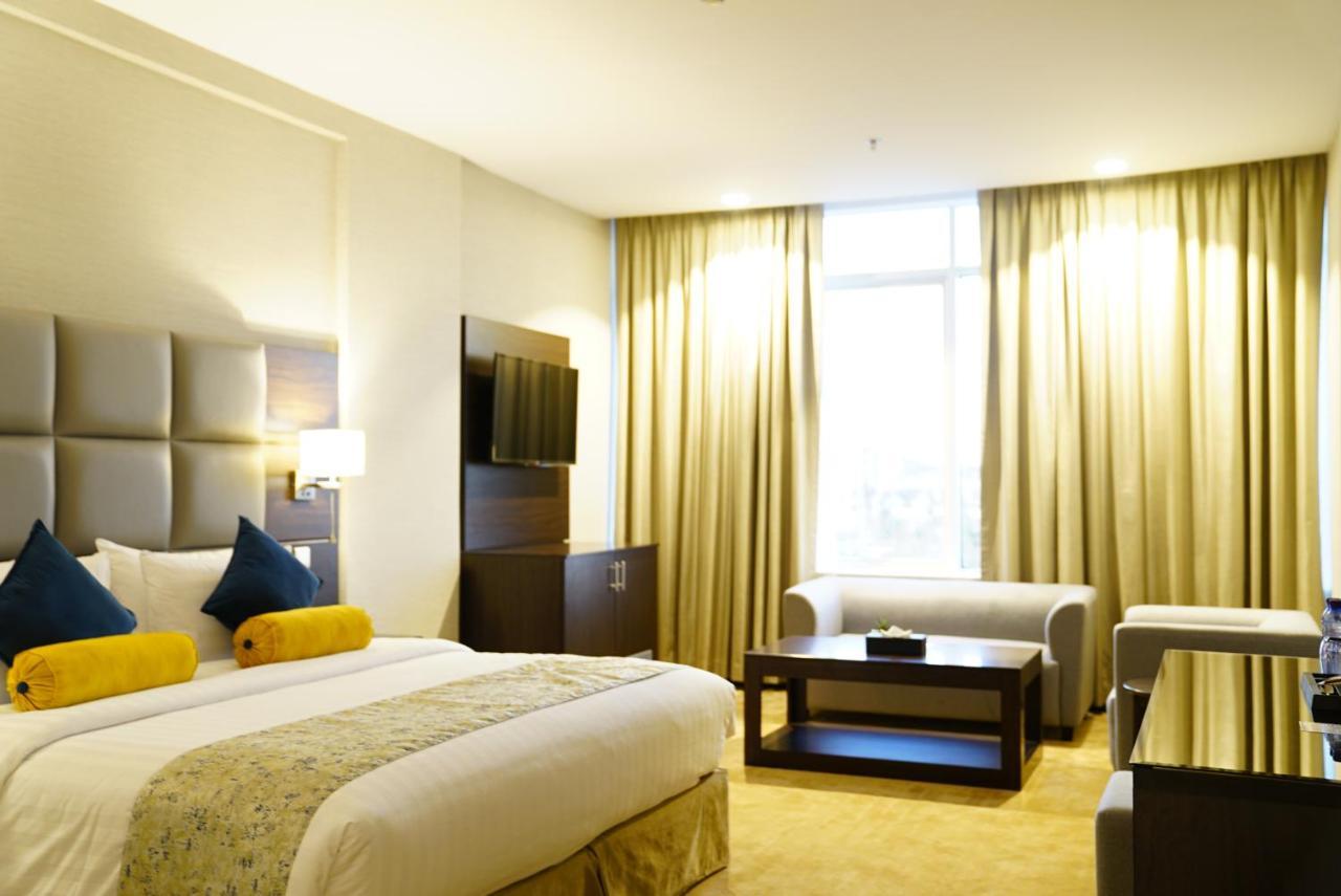 Holiday Villa Hail Bagian luar foto